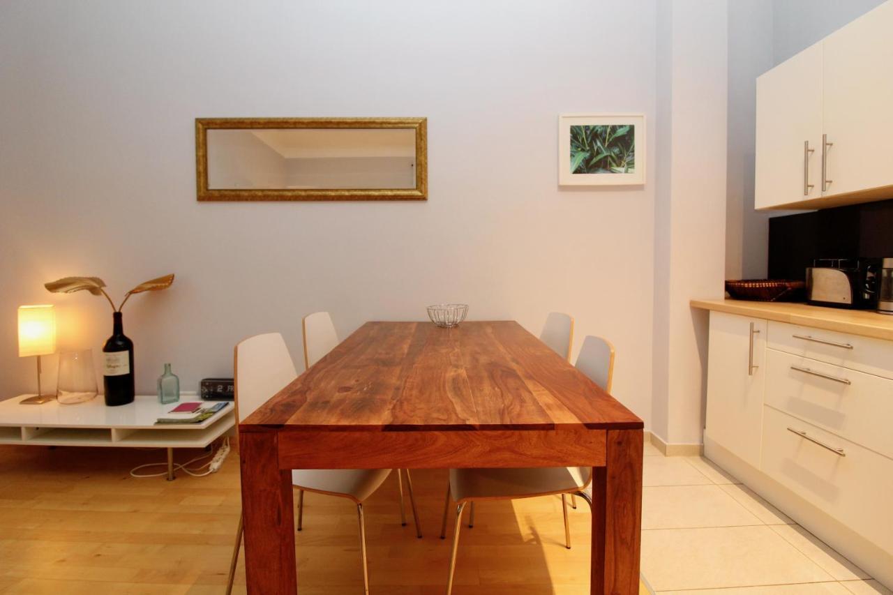 Classy Apartment In The Heart Of Wien Exteriör bild