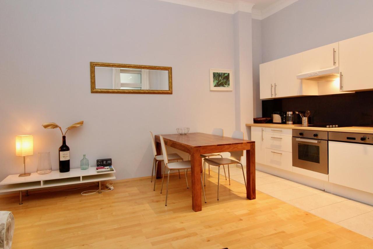 Classy Apartment In The Heart Of Wien Exteriör bild